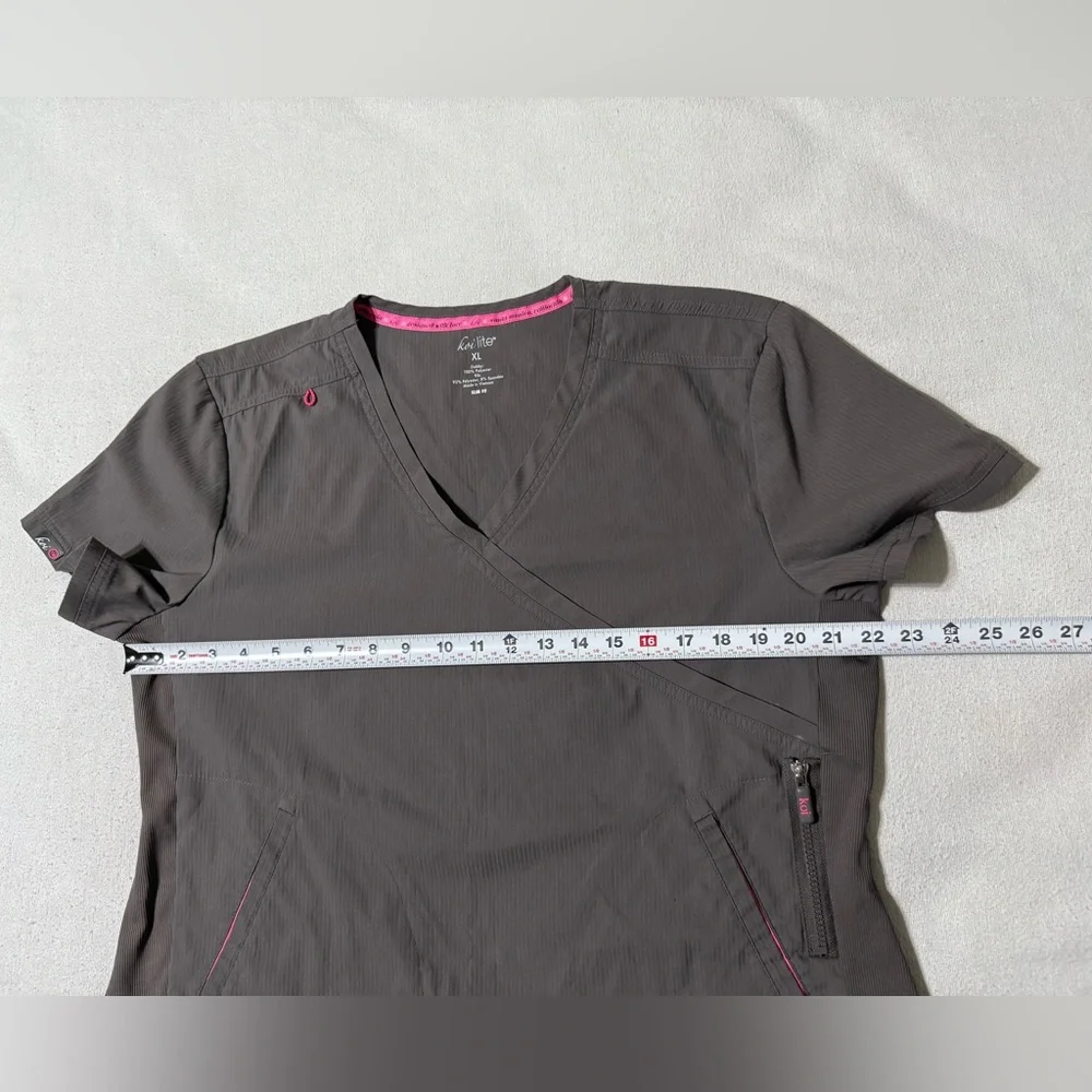 Brown Short Sleeve Women's Scrub Top - Picture 3 of 8